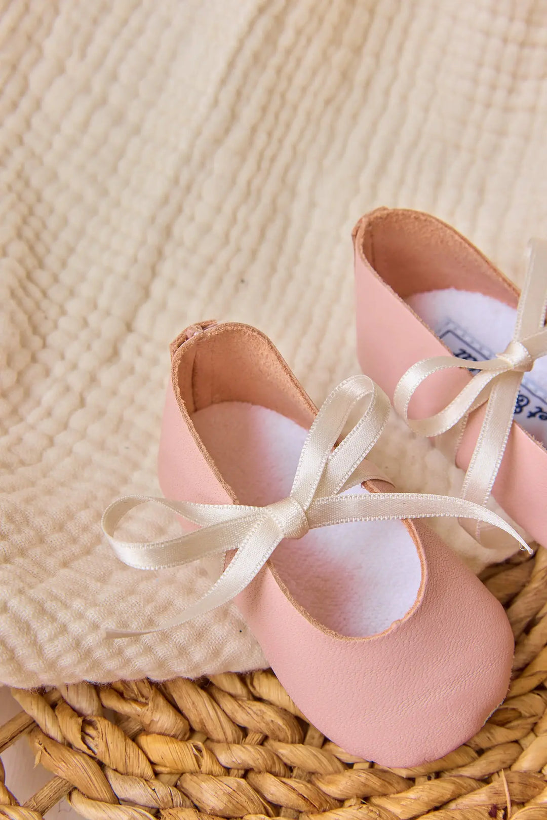 Blue Almonds Ltd Baby Girls Shoes - Pale Pink Tartine et Chocolat