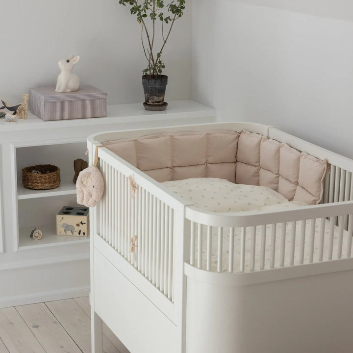 Blue Almonds Ltd Baby Half Bumper - Birchbark Rose Sebra