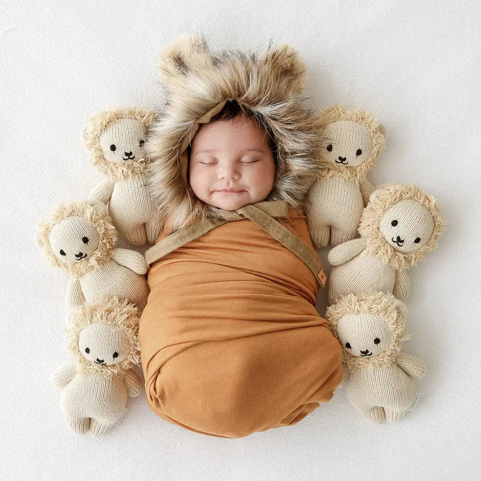Blue Almonds Ltd Baby Lion Cuddle + Kind