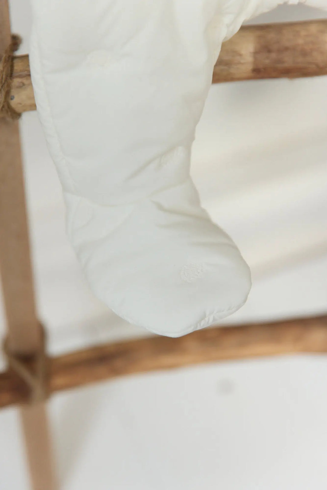 Blue Almonds Ltd Baby Milky White Pramsuit Tartine et Chocolat