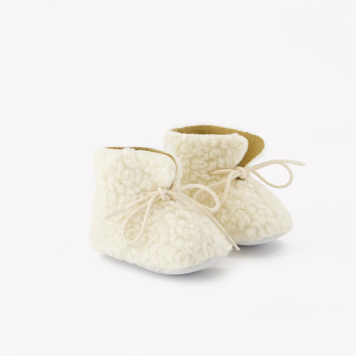 Blue Almonds Ltd Baby Sheepskin Booties Tartine et Chocolat
