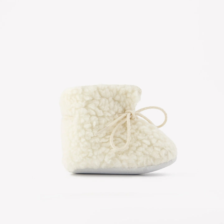 Blue Almonds Ltd Baby Sheepskin Booties Tartine et Chocolat