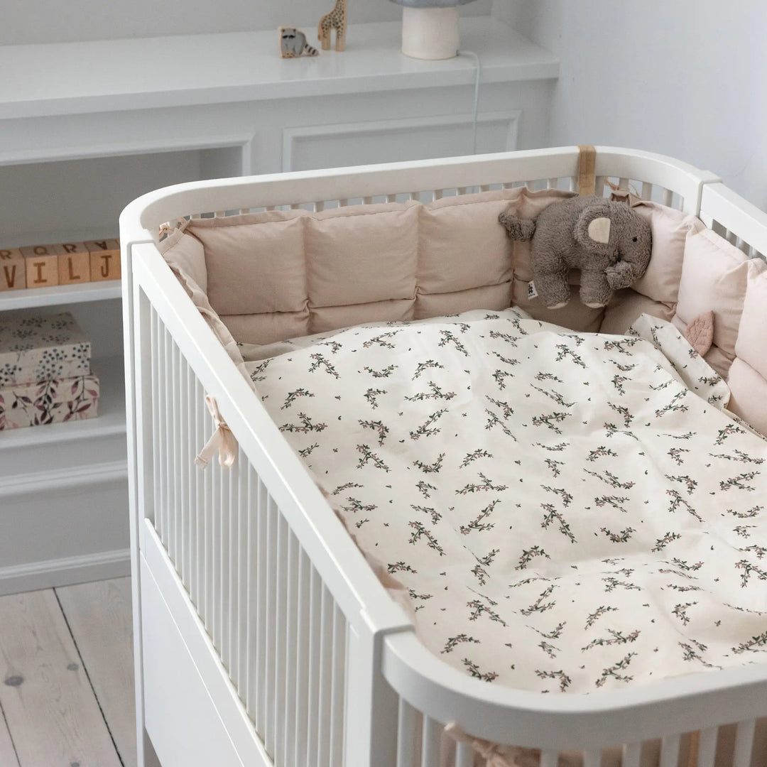 Blue Almonds Ltd Bed linen - Powder Blossom Sebra