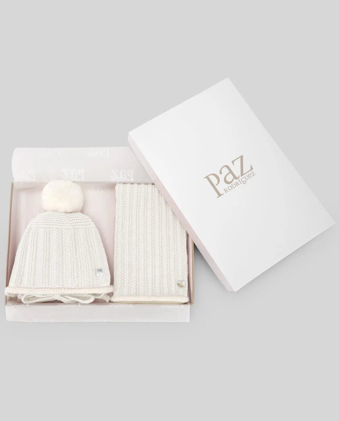 Blue Almonds Ltd Boys & Girls knitted scarf & hat set in cream Paz Rodriguez