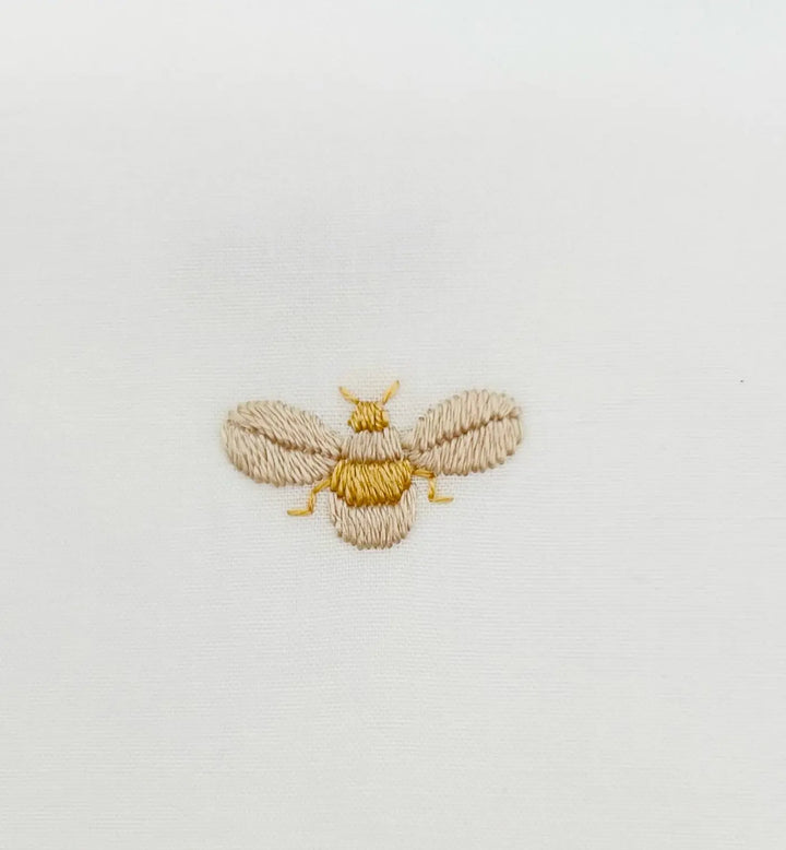 Blue Almonds Ltd Cotbed half bumper "baby bees" beige Gordonsbury