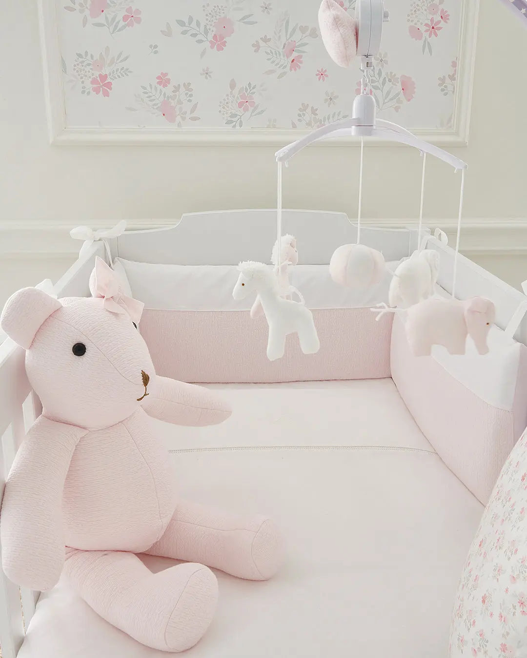 Blue Almonds Ltd Cot bed Bumper - Cotton Pink Theophile & Patachou
