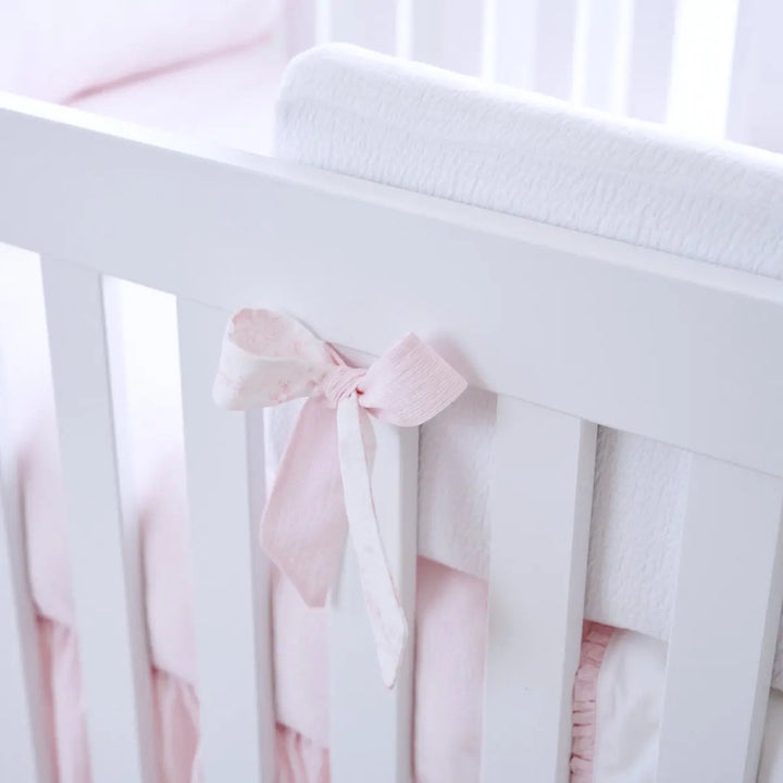Blue Almonds Ltd Cot bed Padded Bumper- Pink Garden Party Theophile & Patachou