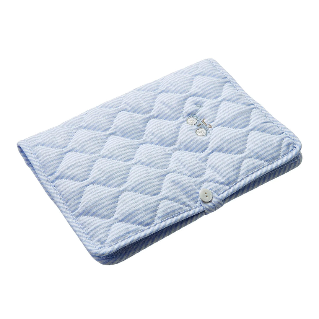 Blue Almonds Ltd Health book Cover - Quilted - Classic Car Theophile & Patachou