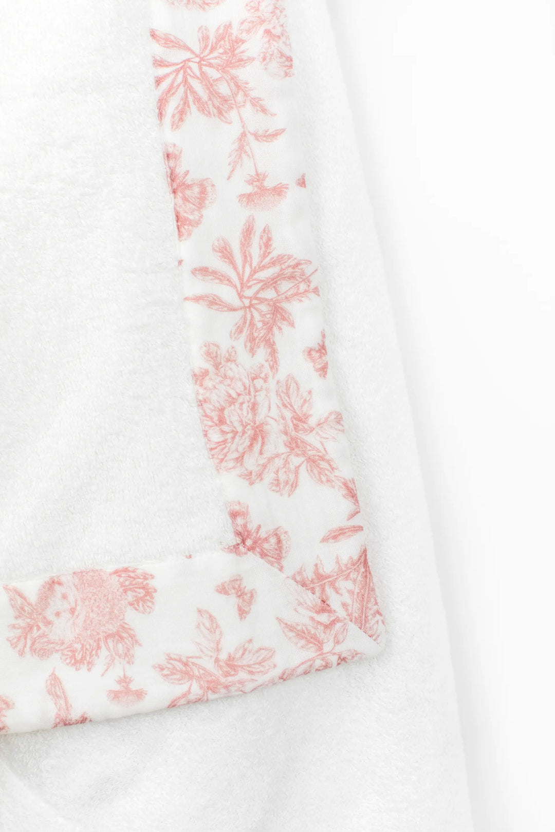Blue Almonds Ltd Hooded Towel - Toile de Jouy Pink Tartine et Chocolat