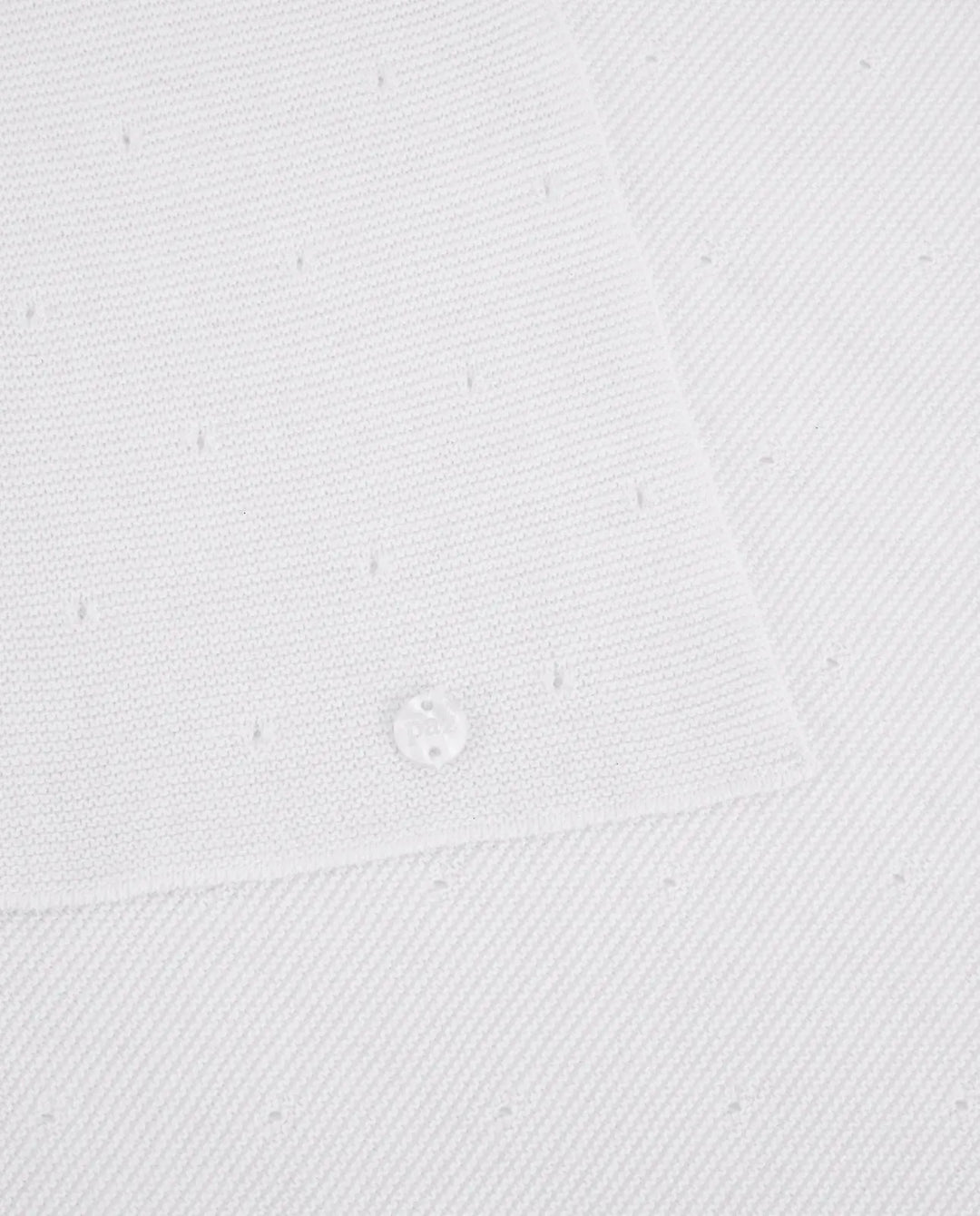 Blue Almonds Ltd KNIT NEWBORN BLANKET ESSENTIA V26 - White Paz Rodriguez