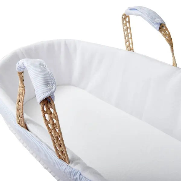 Blue Almonds Ltd Moses Basket - Classic Car Theophile Patachou