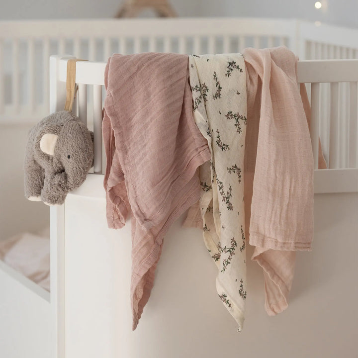 Blue Almonds Ltd Muslin 3 pack in Powder Blossom Sebra