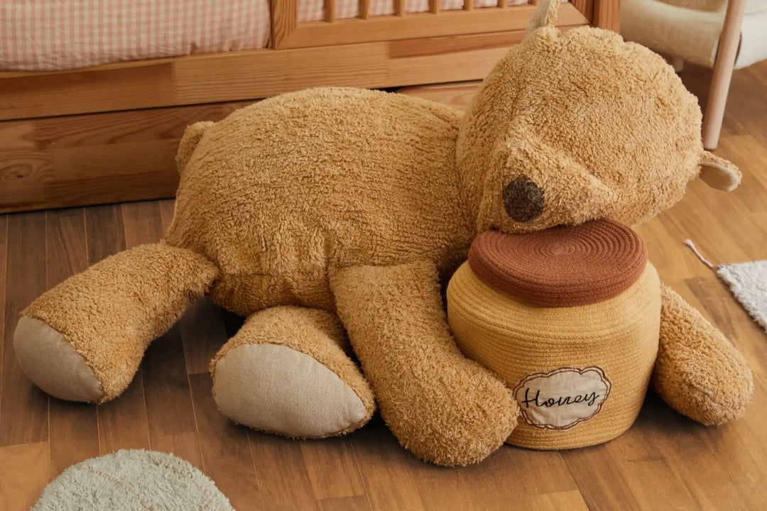Blue Almonds Ltd Pouf Sleepy Bear Lorena Canals