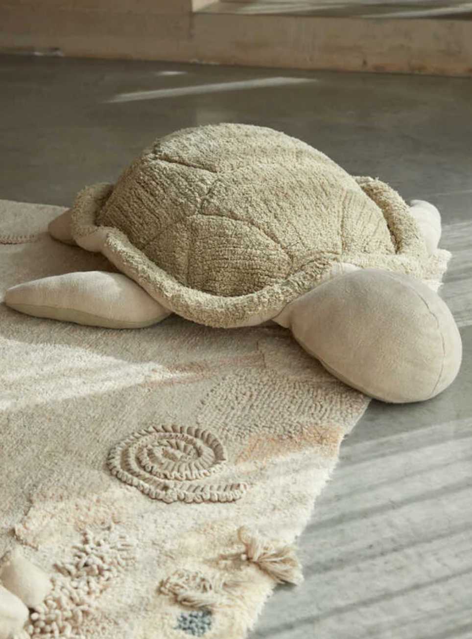Blue Almonds Ltd Pouffe "Mrs. Turtle" Lorena Canals