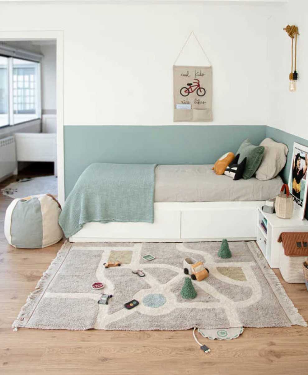 Blue Almonds Ltd Washable cotton play rug "Eco-City" Lorena Canals