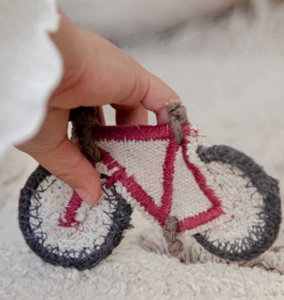 Blue Almonds Ltd Washable cotton play rug "Eco-City" Lorena Canals