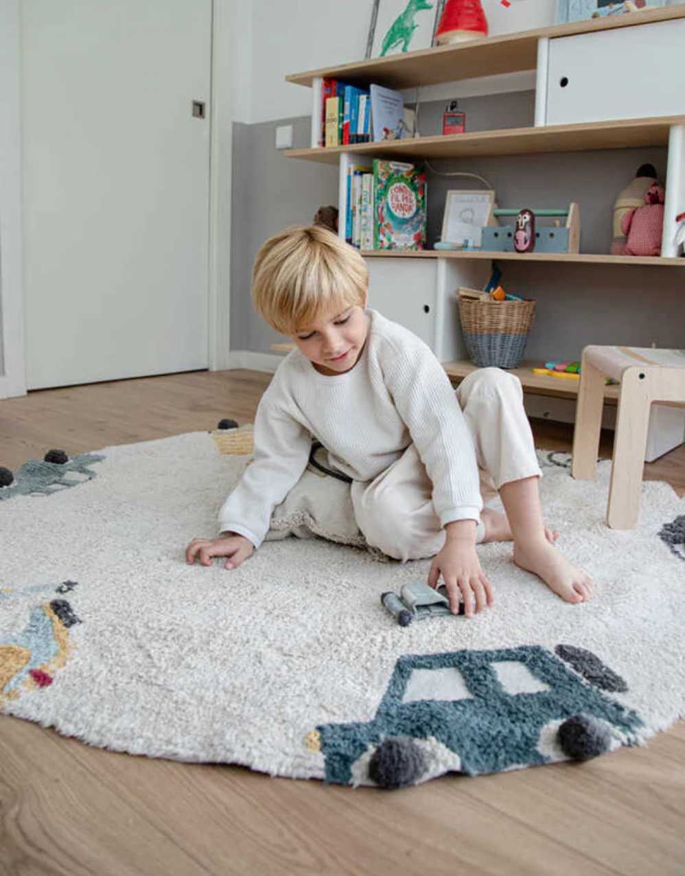 Blue Almonds Ltd Washable cotton rug "wheels" Lorena Canals