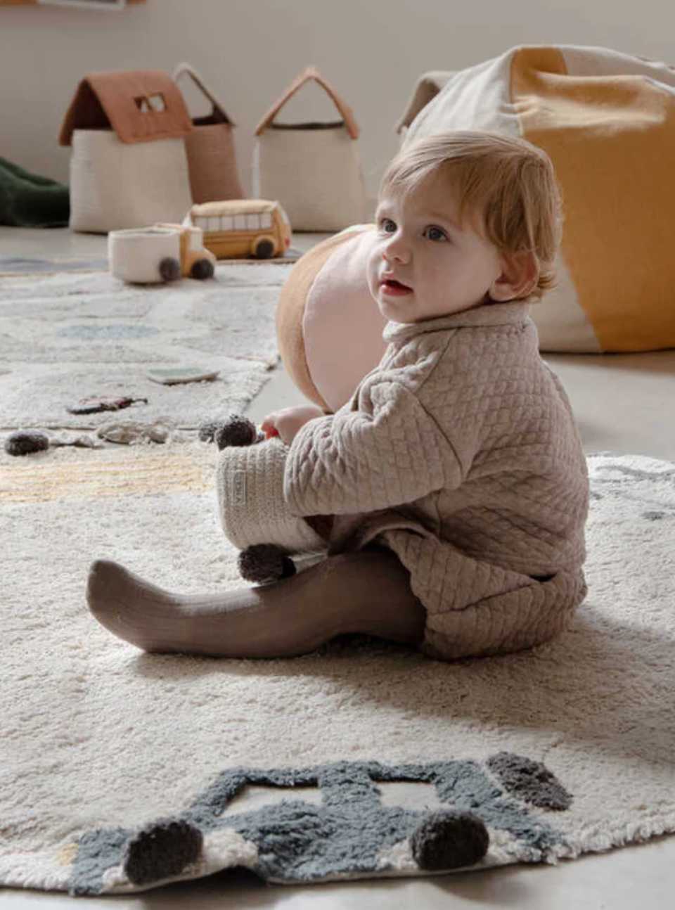 Blue Almonds Ltd Washable cotton rug "wheels" Lorena Canals