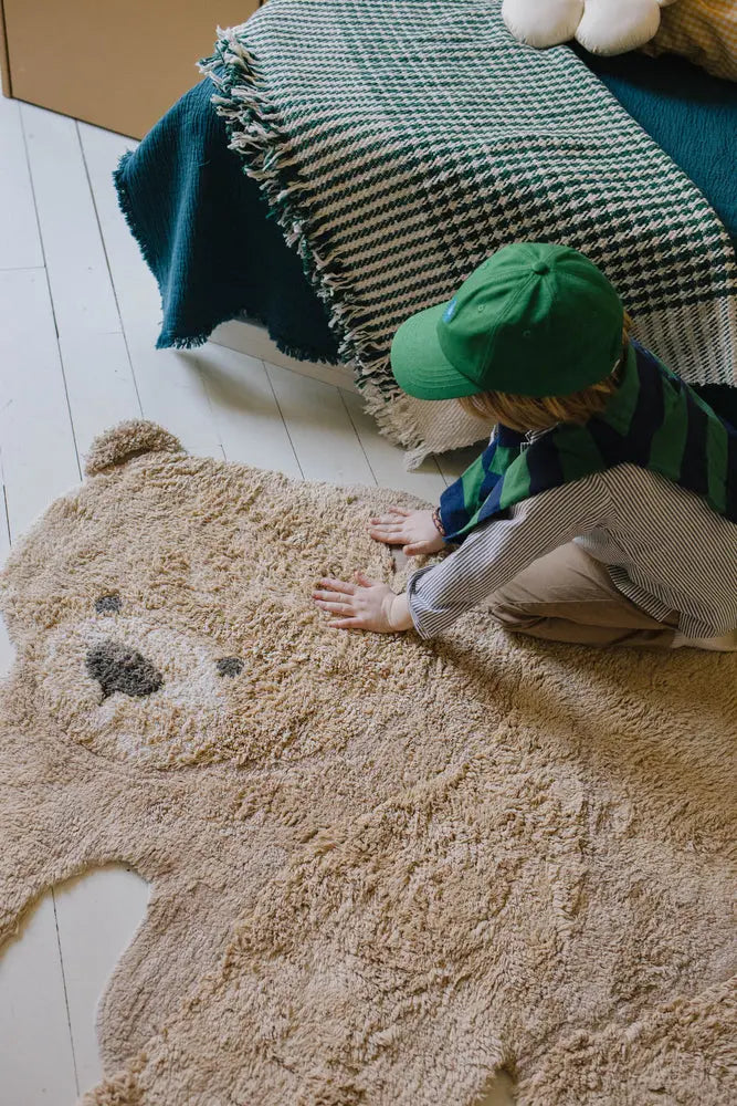 Blue Almonds Ltd Washable cotton rug "Bear" Lorena Canals