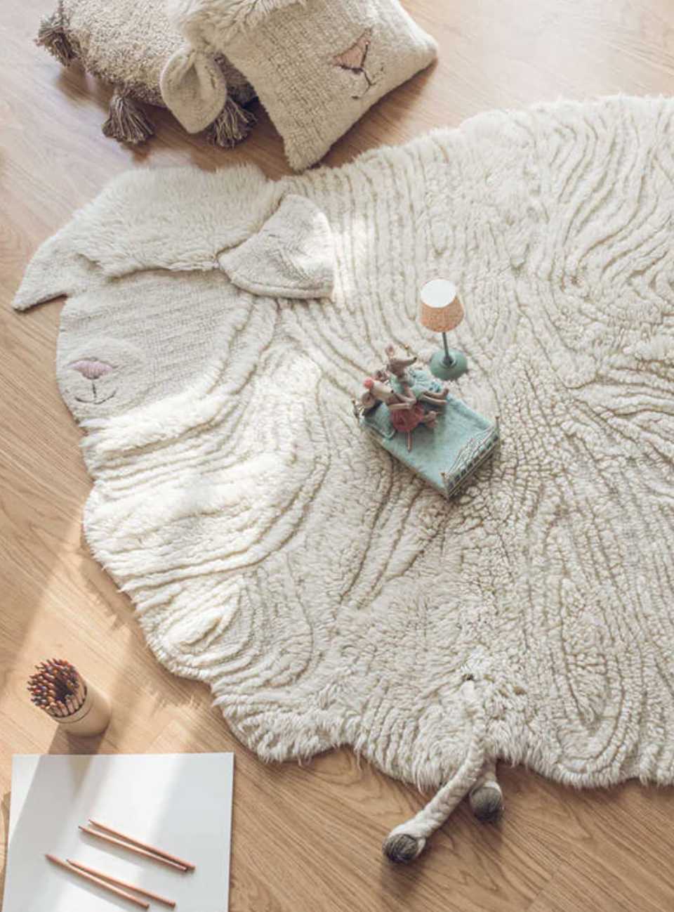 Blue Almonds Ltd Woolable Rug Pink Nose Sheep Lorena Canals