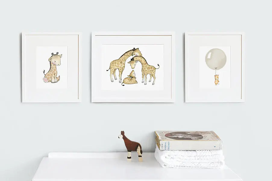 Picture set of 3 "giraffes"-Nursery art-Daisy & Bump-Blue Almonds-London-South Kensington
