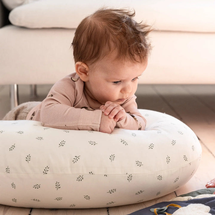 Blue Almonds Ltd Nursing pillow - Sophora Leaves Sebra