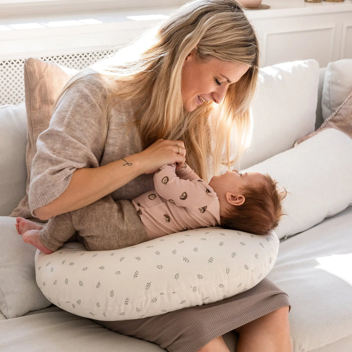 Blue Almonds Ltd Nursing pillow - Sophora Leaves Sebra