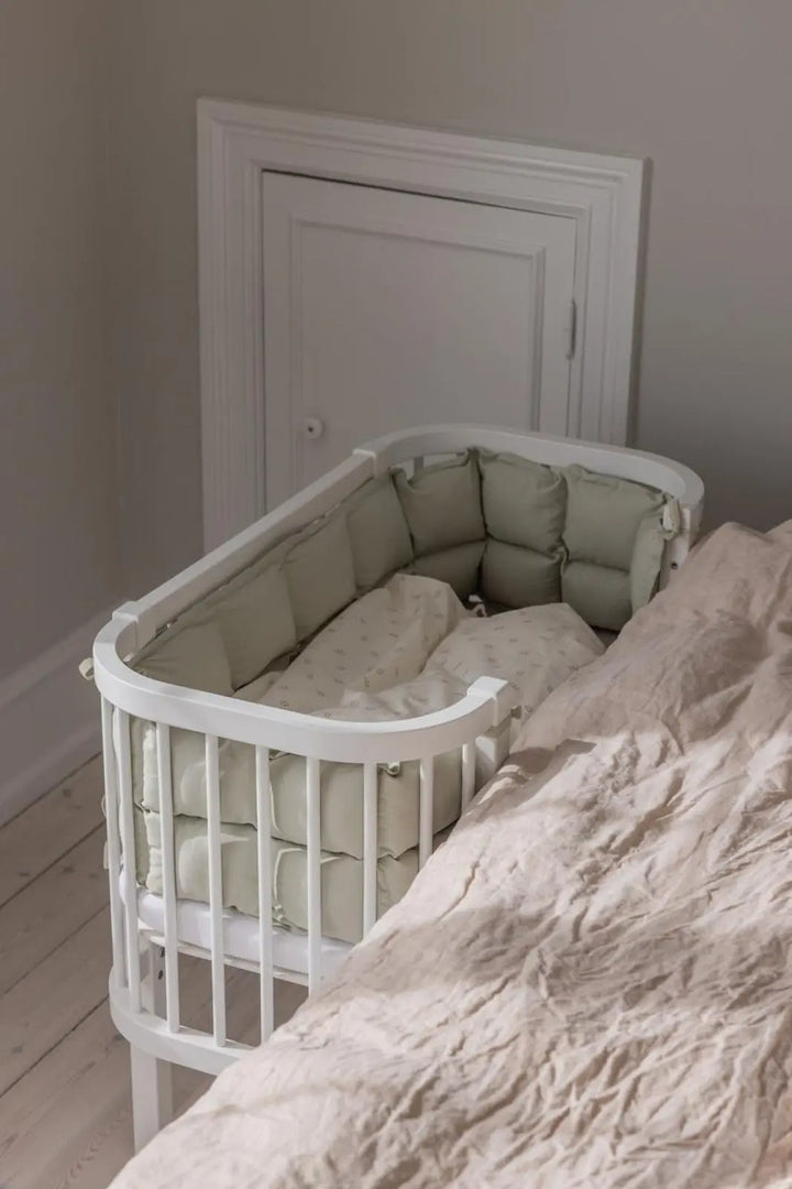 Blue Almonds Ltd Sebra Bedside Crib - Classic White Sebra