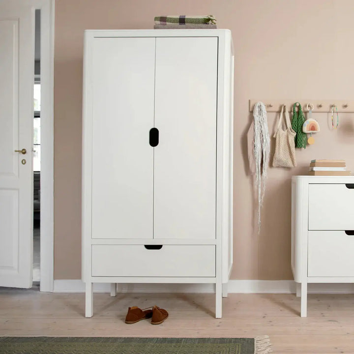 Blue Almonds Ltd Sebra Wardrobe - double door - classic white Sebra
