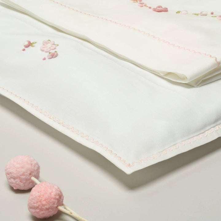 Blue Almonds Ltd Moses basket sheet set 'Piccola Rosa' Piccola Giuggiola