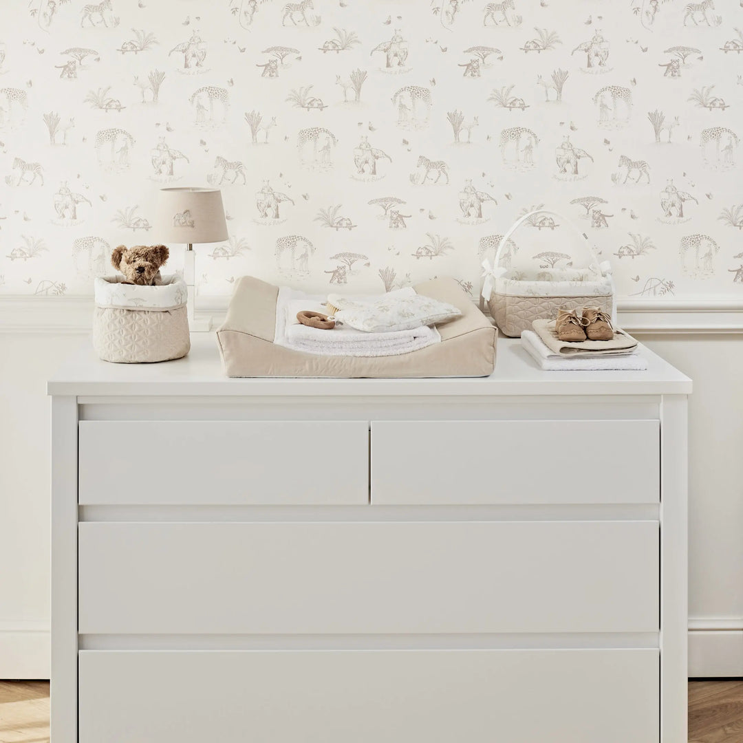 Blue Almonds Ltd Wallpaper - Safari Theophile & Patachou