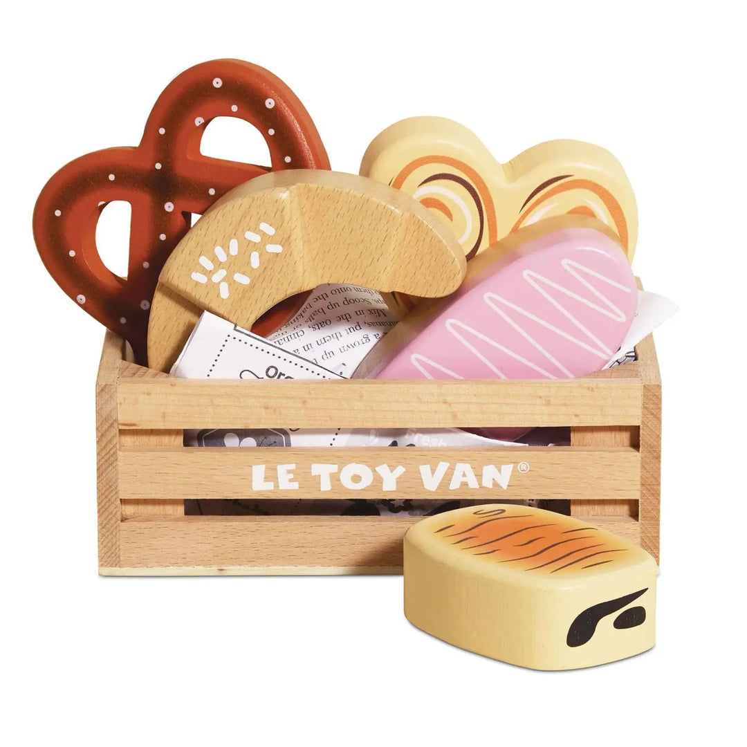 Blue Almonds Ltd Baker's Basket Crate* Le Toy Van