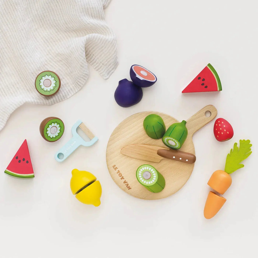 Blue Almonds Ltd Chopping Board & Super Foods Le Toy Van