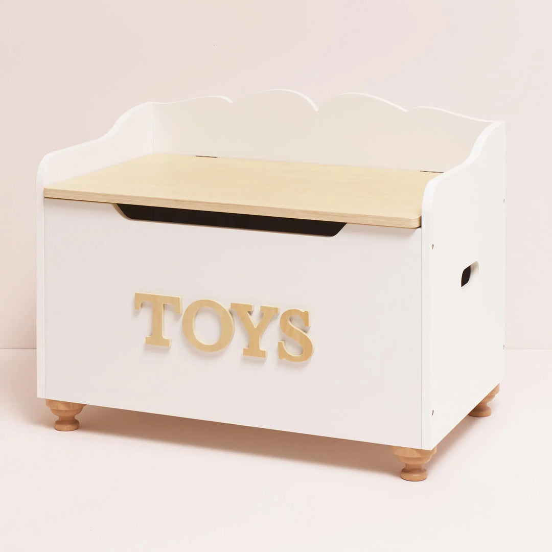 Blue Almonds Ltd Classic Wooden Toy Chest Le Toy Van