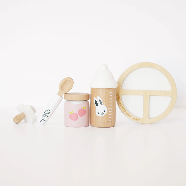 Blue Almonds Ltd Doll Nursing Toy Set Le Toy Van