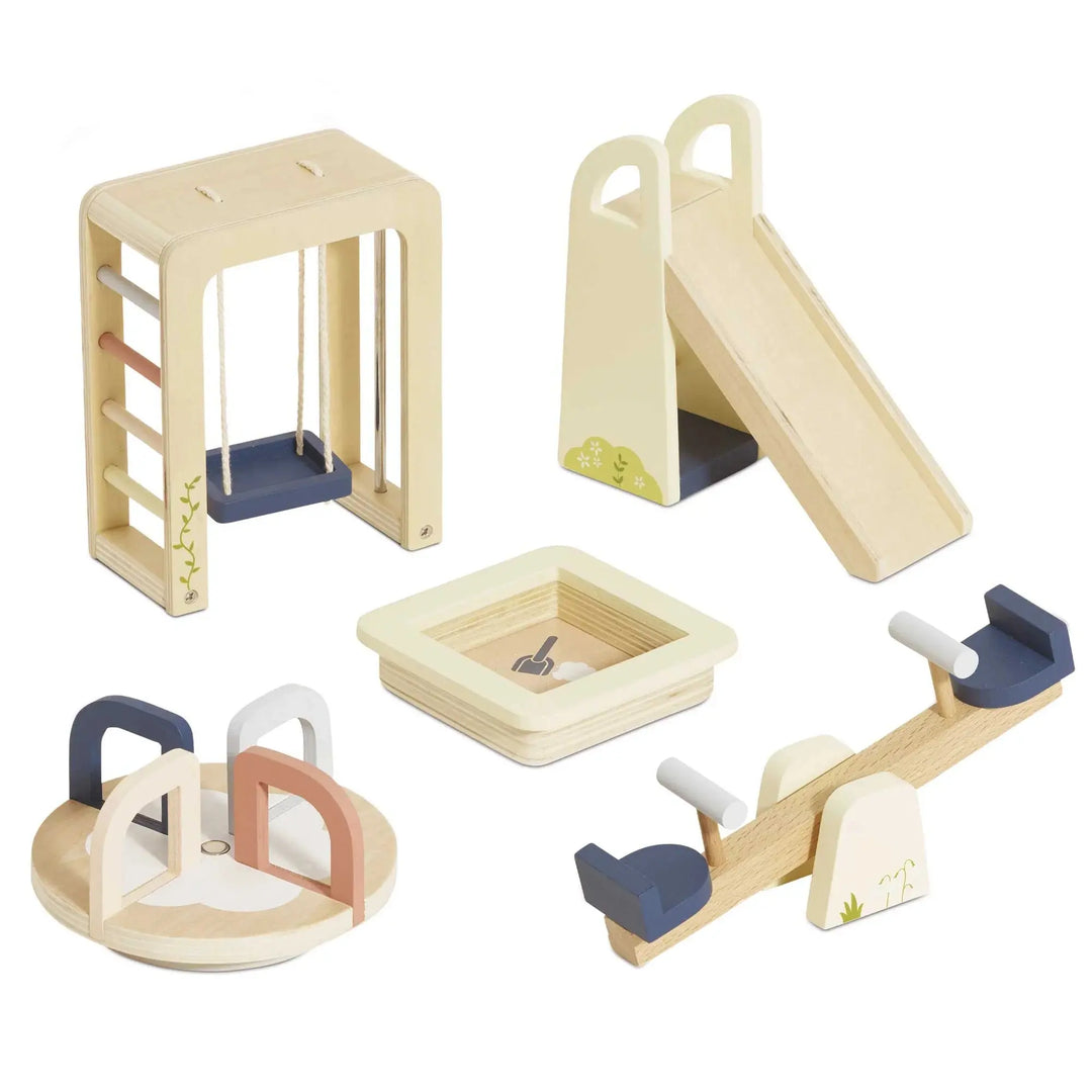Blue Almonds Ltd Dolls House Outdoor Furniture Play Set Le Toy Van
