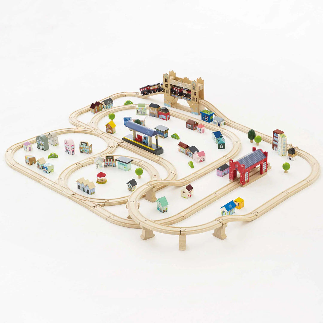 Blue Almonds Ltd London City Wooden Toy Train Set Le Toy Van