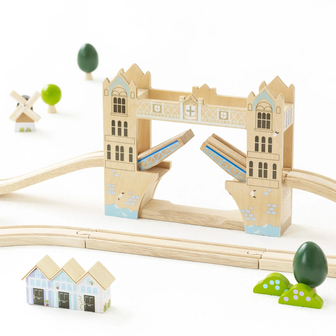Blue Almonds Ltd London City Wooden Toy Train Set Le Toy Van