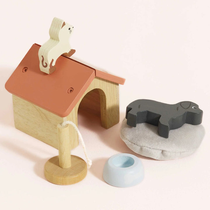 Blue Almonds Ltd Pet Set Le Toy Van