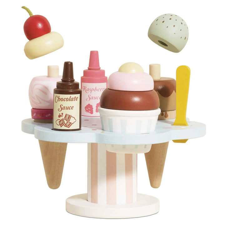 Blue Almonds Ltd Wooden Ice Cream Stand & Toppings Le Toy Van