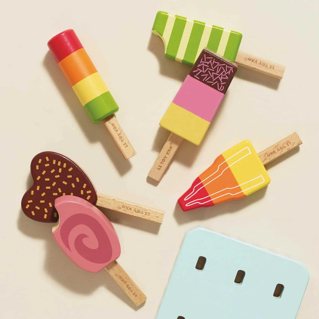 Blue Almonds Ltd Wooden Ice Lollies Le Toy Van