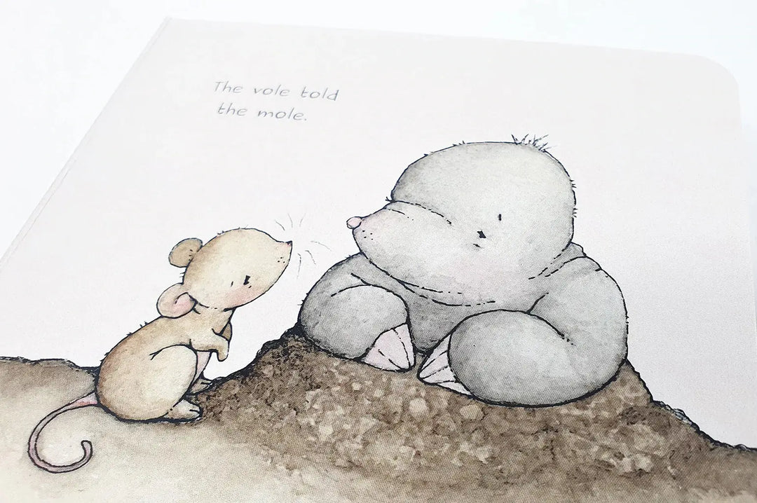 A new friend is here-Books-Daisy & Bump-Blue Almonds-London-South Kensington