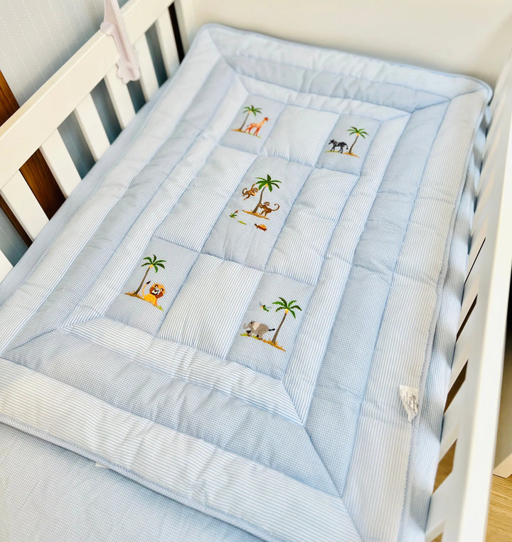 Cotbed quilt "safari" blue-Bumpers & quilts-Gordonsbury-Blue Almonds-London-South Kensington