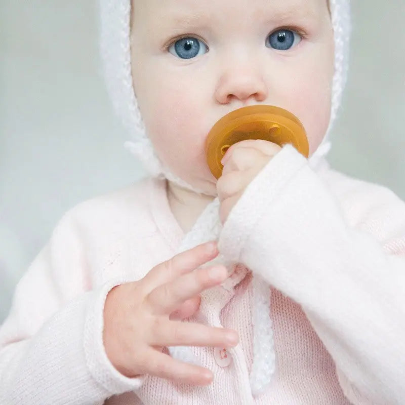 Natural dummy "oryginal ortho"-New Baby-Natursutten-Blue Almonds-London-South Kensington