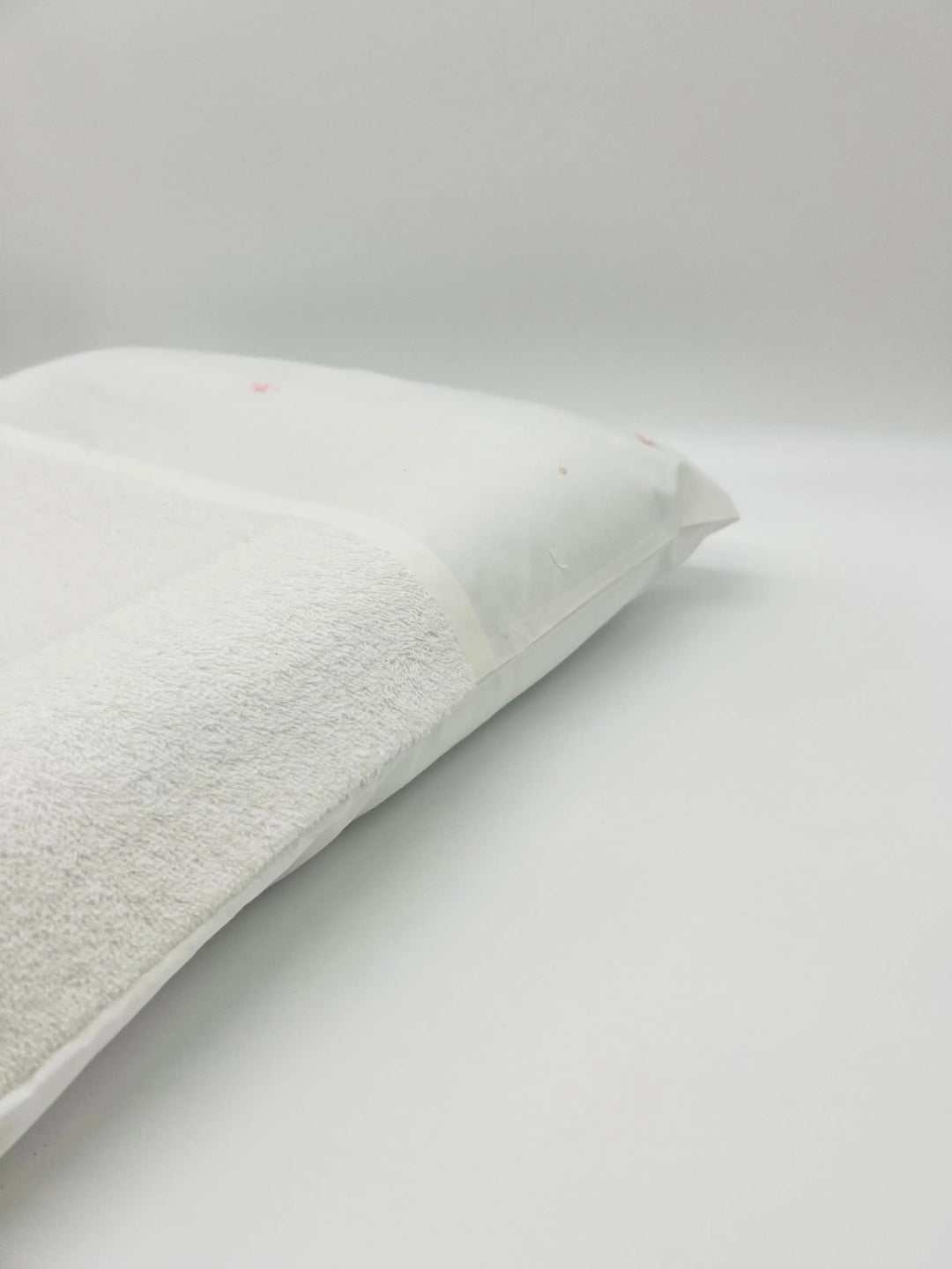 Changing mat cover Pink "baby bees"-Sleeping bags & changing mats-Gordonsbury-Blue Almonds-London-South Kensington