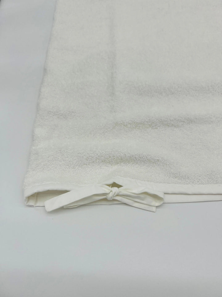 Changing mat cover "baby bees" white-Sleeping bags & changing mats-Gordonsbury-Blue Almonds-London-South Kensington