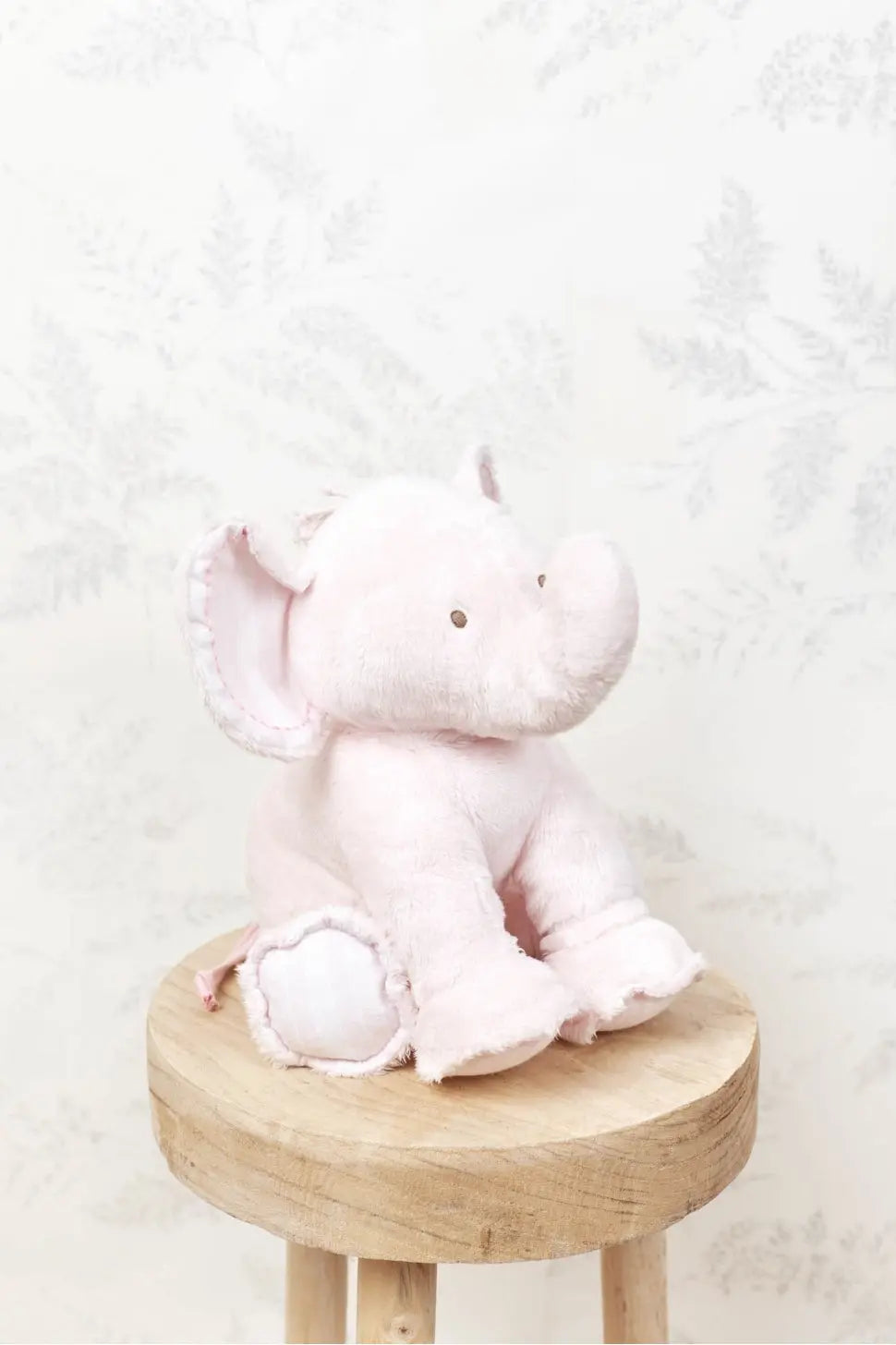 Medium elephant pink-Soft toys & musicals-Tartine et Chocolat-Blue Almonds-London-South Kensington