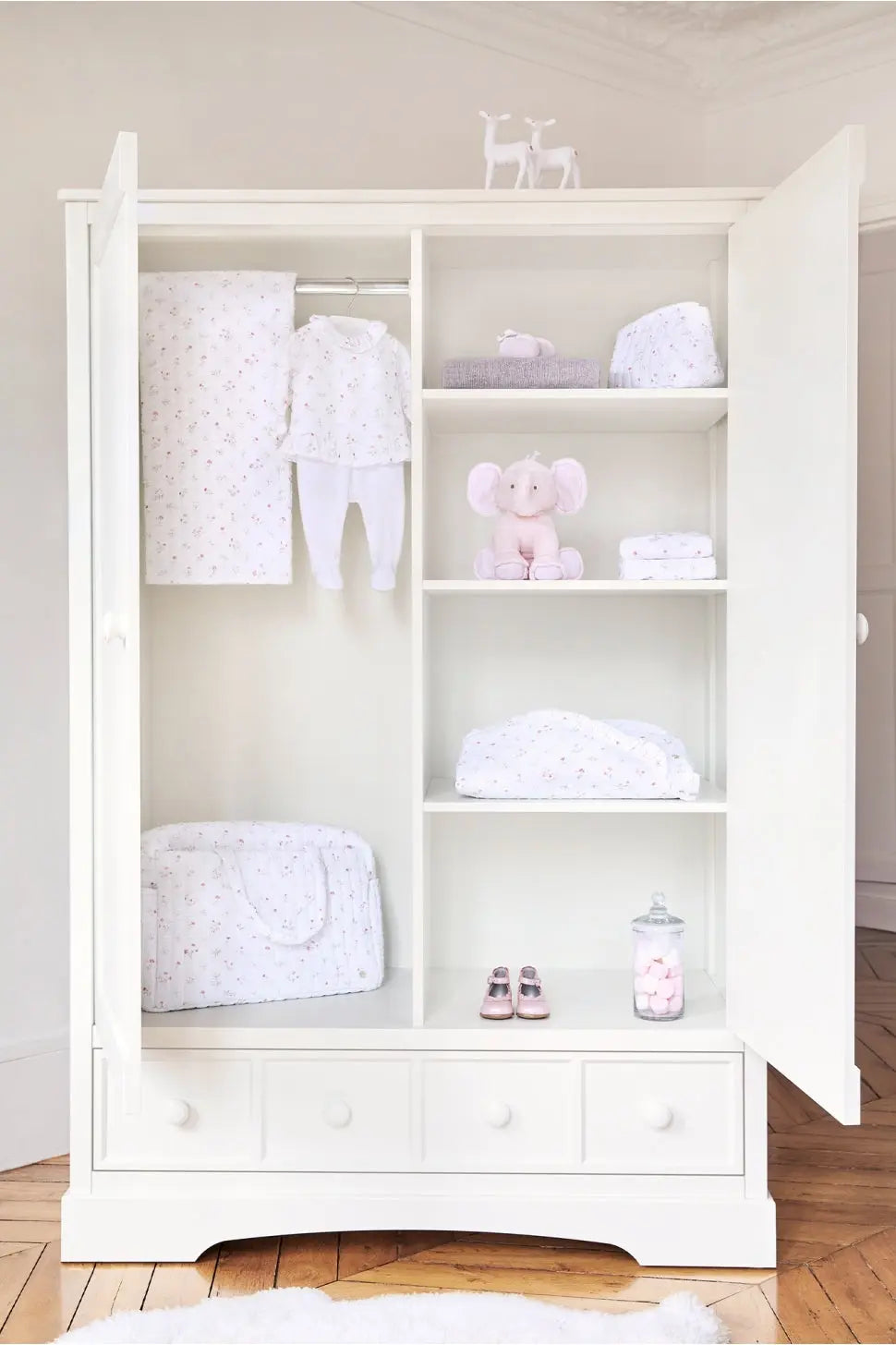 Medium elephant pink-Soft toys & musicals-Tartine et Chocolat-Blue Almonds-London-South Kensington
