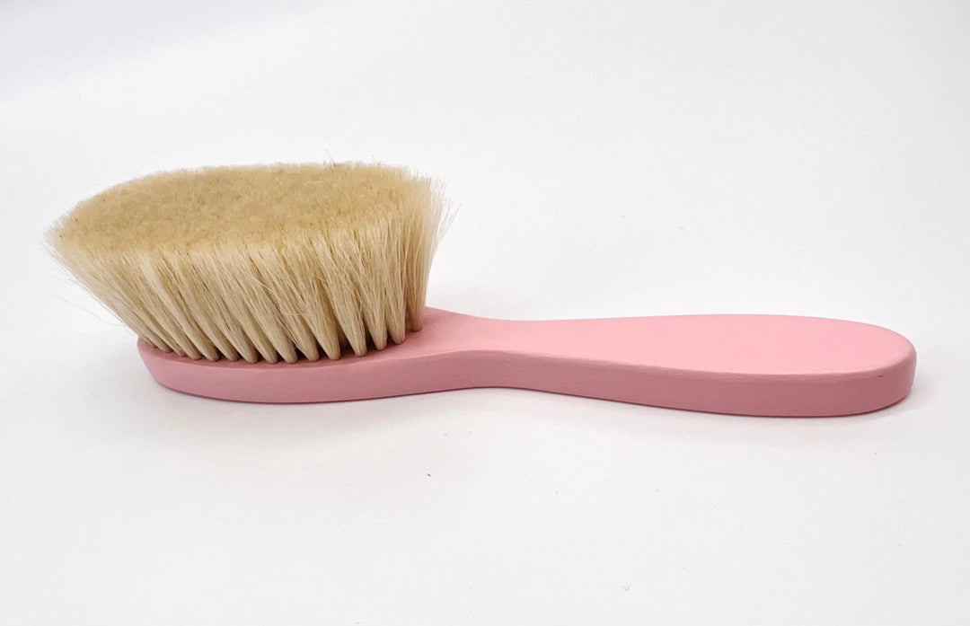 Hairbrush pink-Toiletries & baby brushes-Blue Almonds-Blue Almonds-London-South Kensington