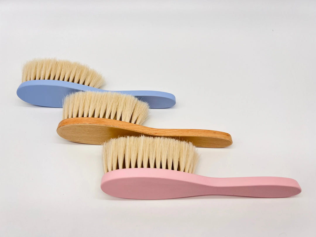 Hairbrush pink-Toiletries & baby brushes-Blue Almonds-Blue Almonds-London-South Kensington
